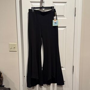 CeCe Women's Elegant Black Flare Pants